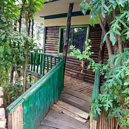 Ruhija Community Rest Camp Bed and Breakfast Kabale Buitenkant foto
