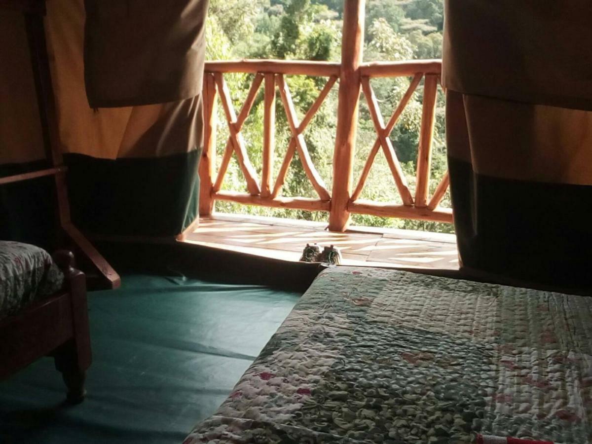 Ruhija Community Rest Camp Bed and Breakfast Kabale Buitenkant foto